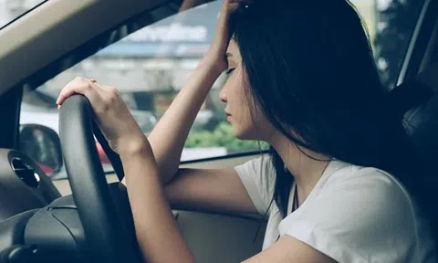 Mắc những bệnh nào không nên lái xe?